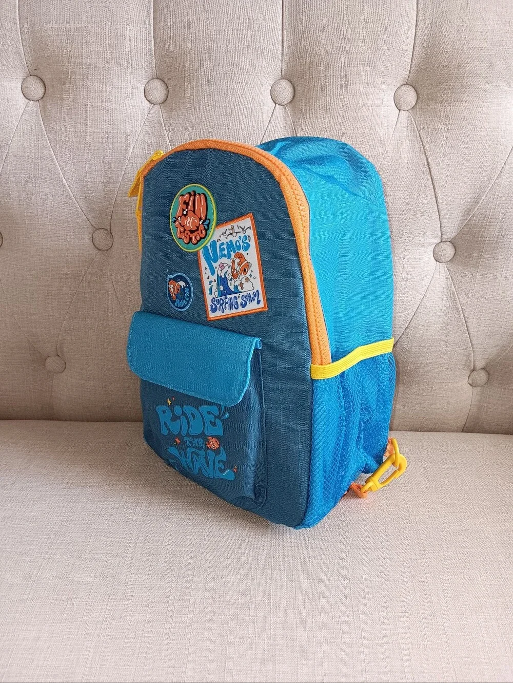 NWT Exclusive Disney Epcot Finding Nemo Ride The Wave Crossbody Sling Backpack